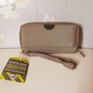 Travelon wallet wristlet RFID